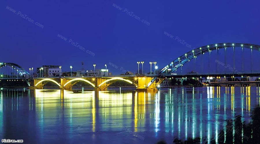 White Bridge at night