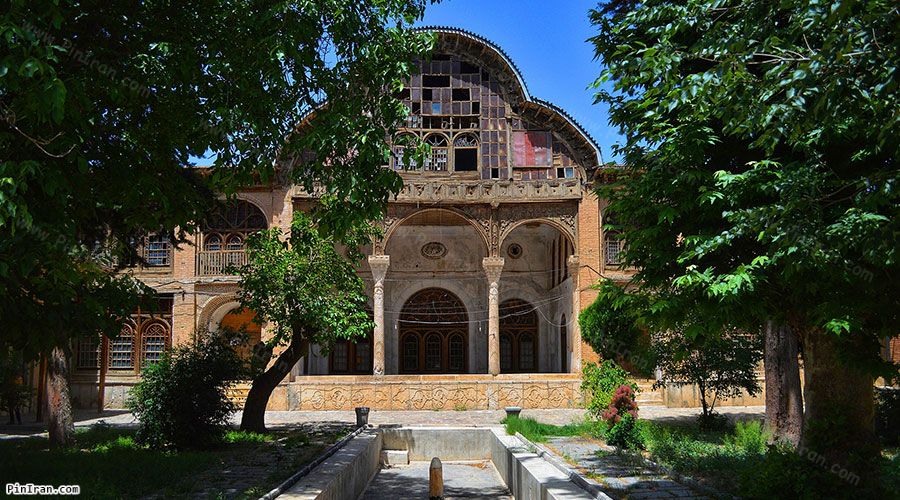 Moshir Divan Mansion 1