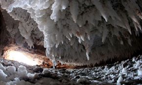Namakdan Salt Cave